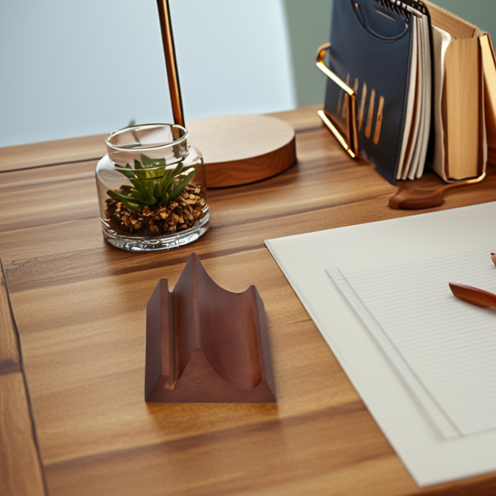 Wooden Dual Slot Phone and Cal - Desk Accessories recension och pris